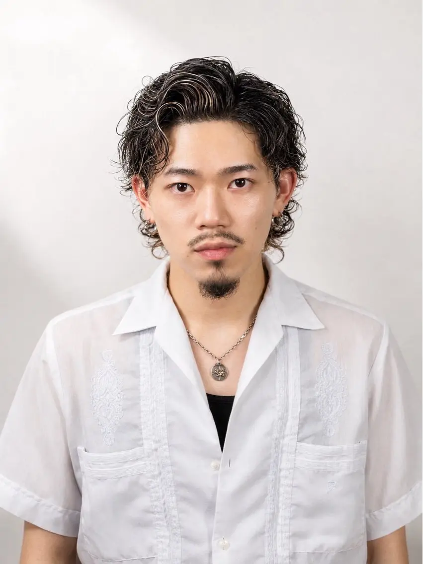 ミディアム カラー パーマ ヘアアレンジ メンズ 古谷 崇人のヘアスタイル