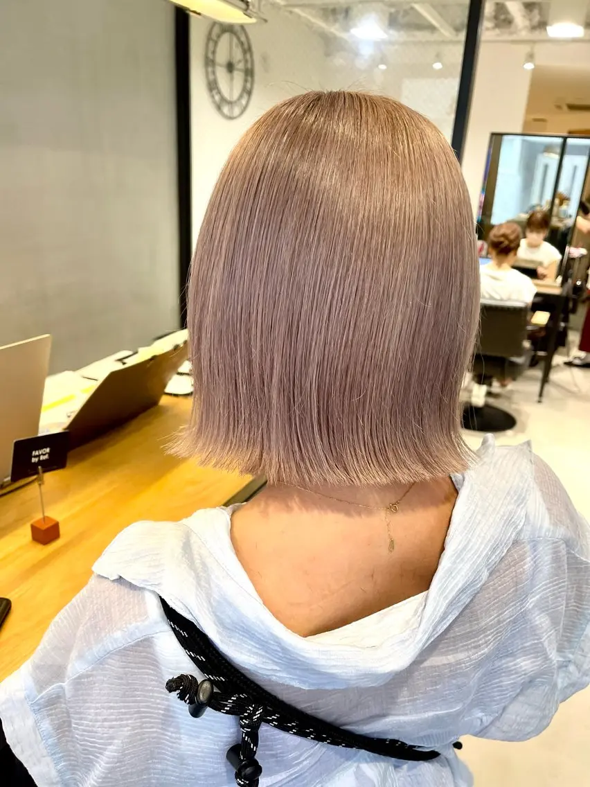ミディアム カラー CARICIA 渡邉 祐南のヘアスタイル
