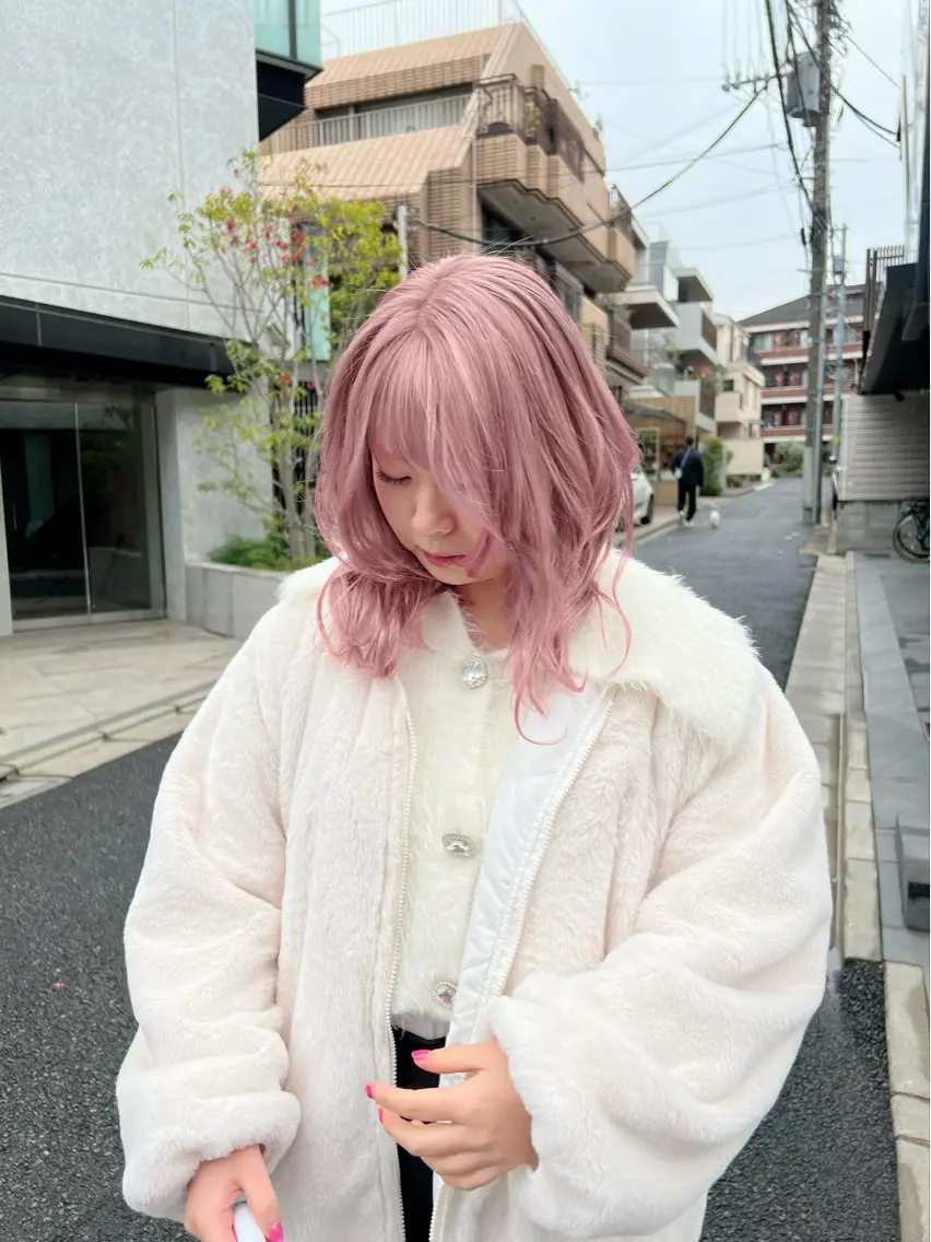 セミロング カラー 🍑アヤ🫧髪質改善 ダブルカラー🍑の眉毛・アイブロウイメージ
