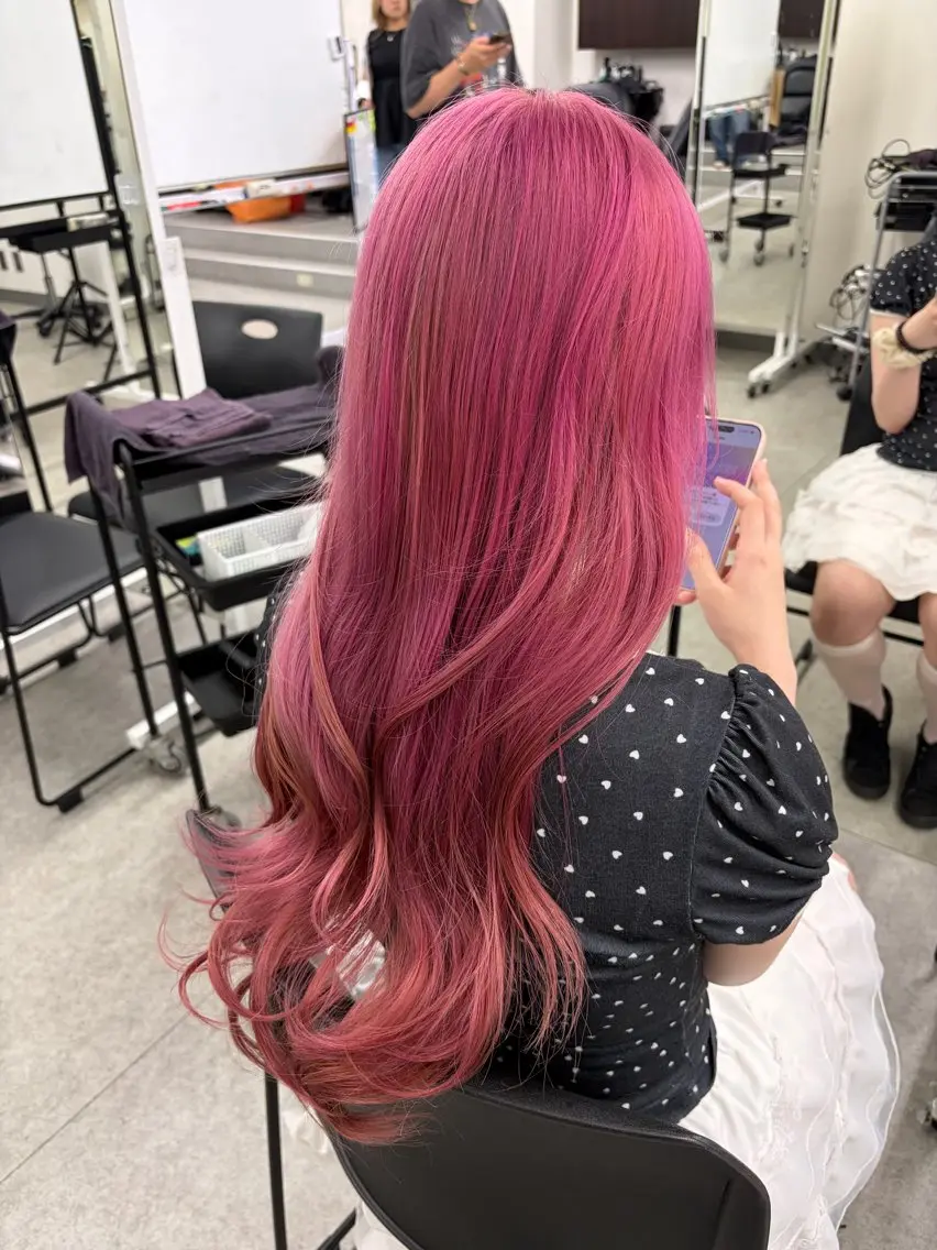 ロング カラー ヘアアレンジ メンズ ヘアカラー トリートメント さくら🍒 暖色カラー/髪質改善のヘアスタイル