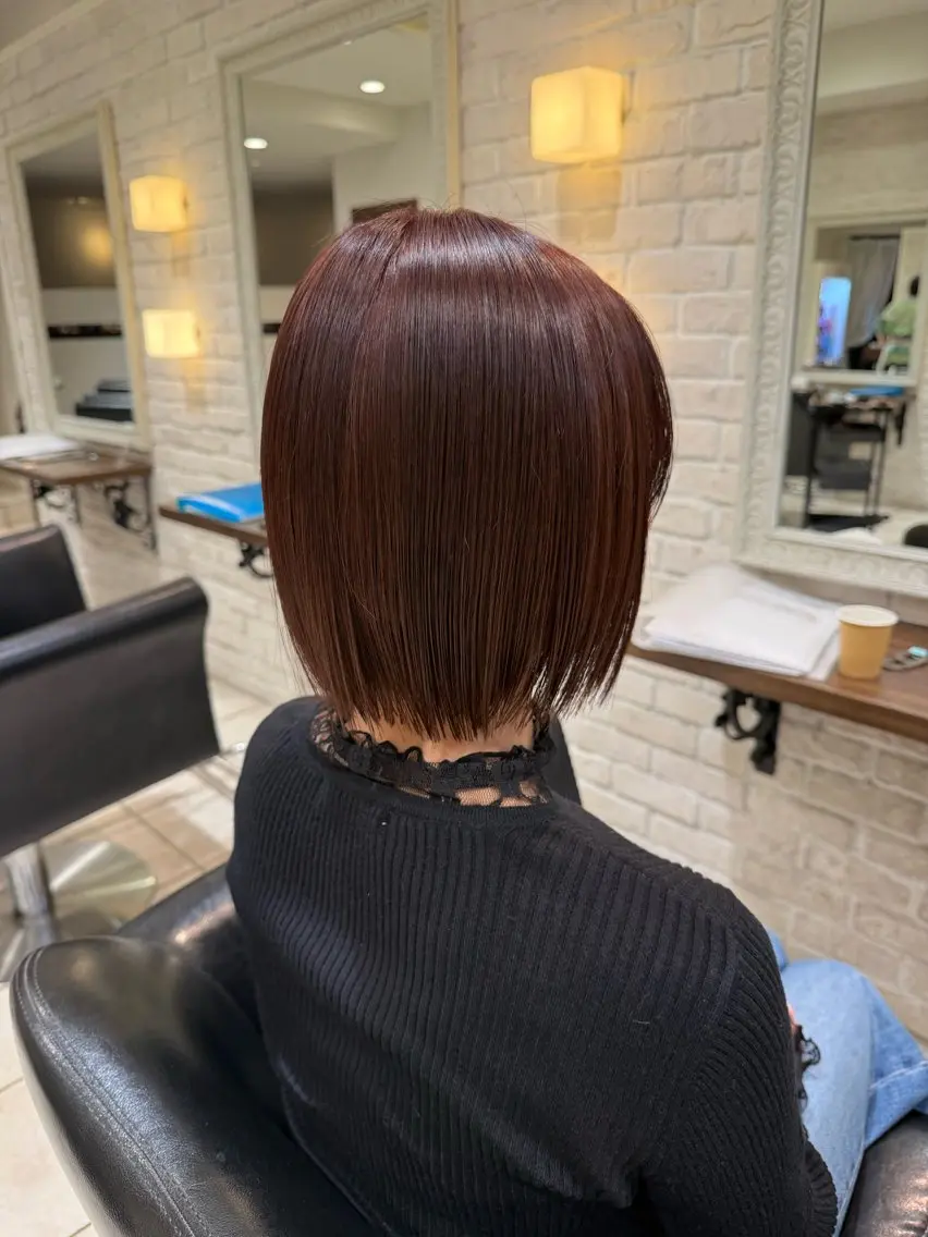 ショート ボブレイヤー ボブ 韓国風ヘア レイヤーカット 🩵RIKO🩵 透明感カラー🫧のヘアスタイル