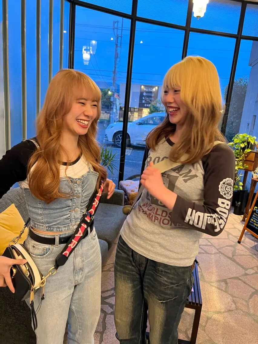 ロング カラー 只野 真衣のヘアスタイル
