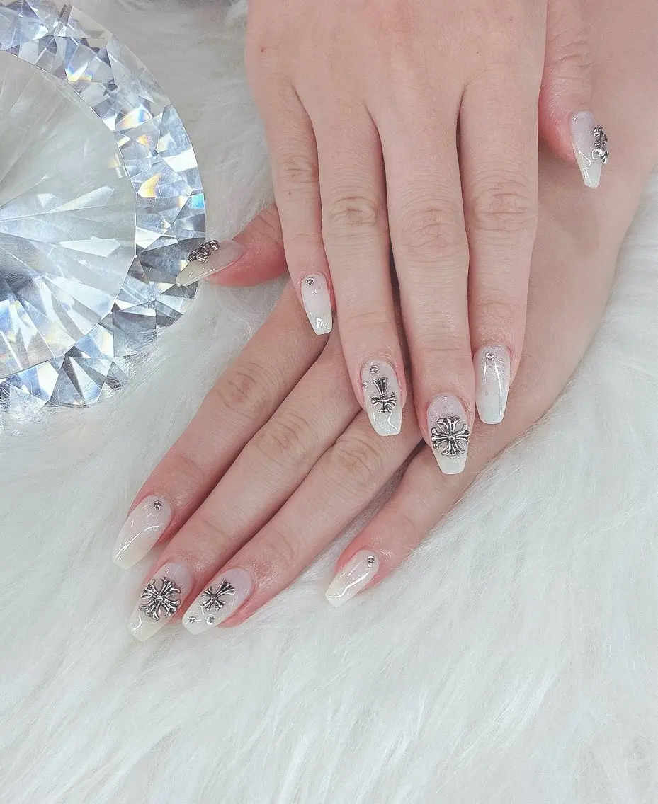 ネイル ハンドネイル LoaChaton kaeのネイルデザイン