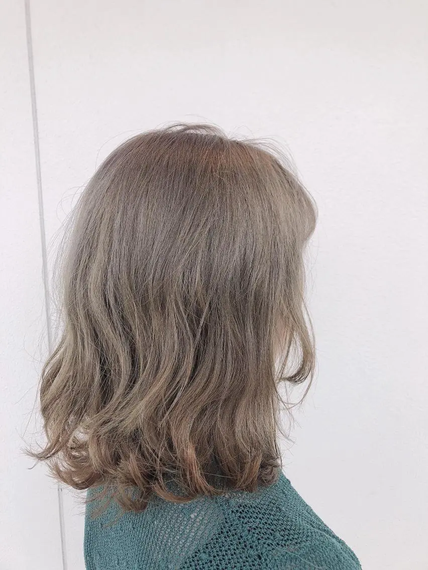 カット＋ダメージレスダブルカラー！20％オフ！¥19250→¥15400（ロング料金別）の写真