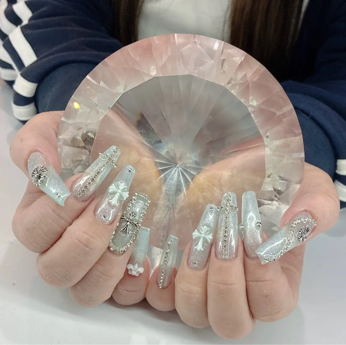 ネイル LoaChaton kaeのネイルデザイン