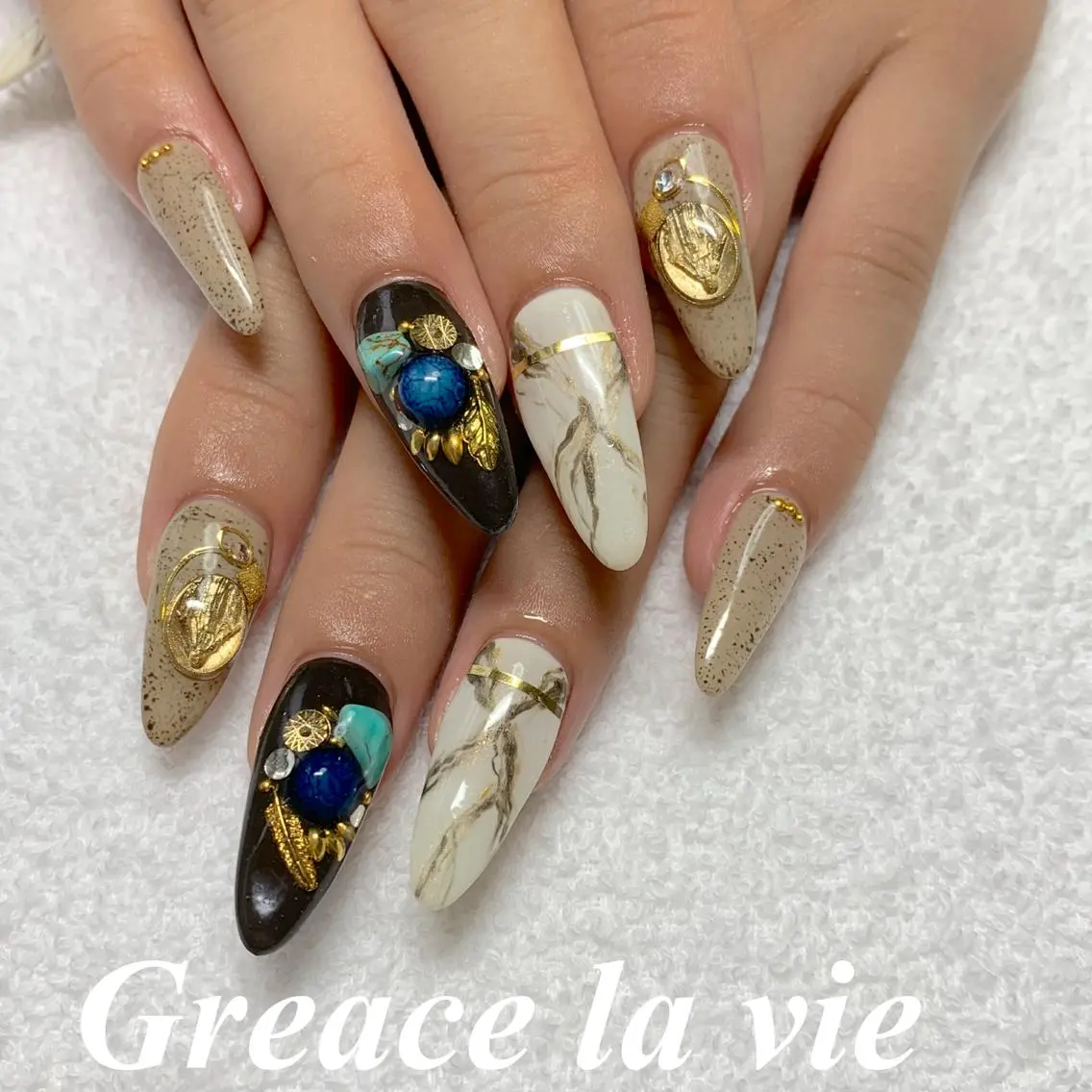 ロング カラー キッズ ネイル Greace  la vieのネイルデザイン
