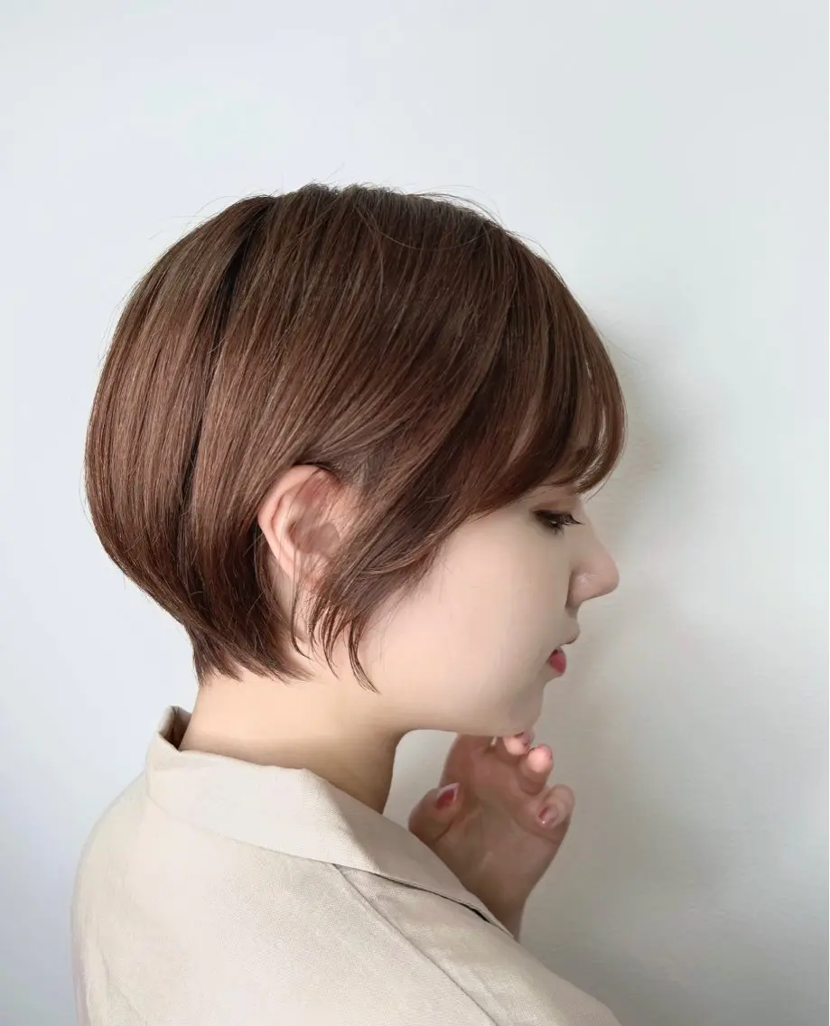 ショート カラー 佐藤 佑美香のヘアスタイル