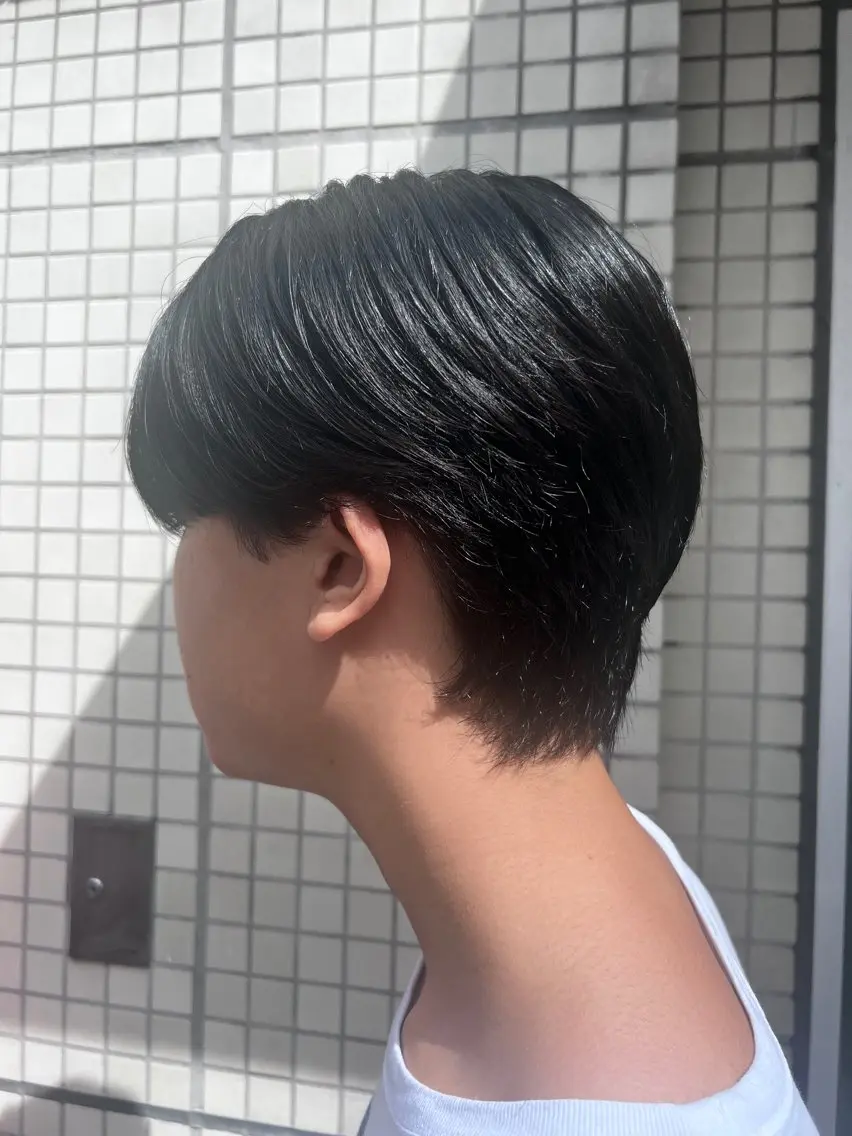 ミディアム 鎌田 唯斗のヘアスタイル