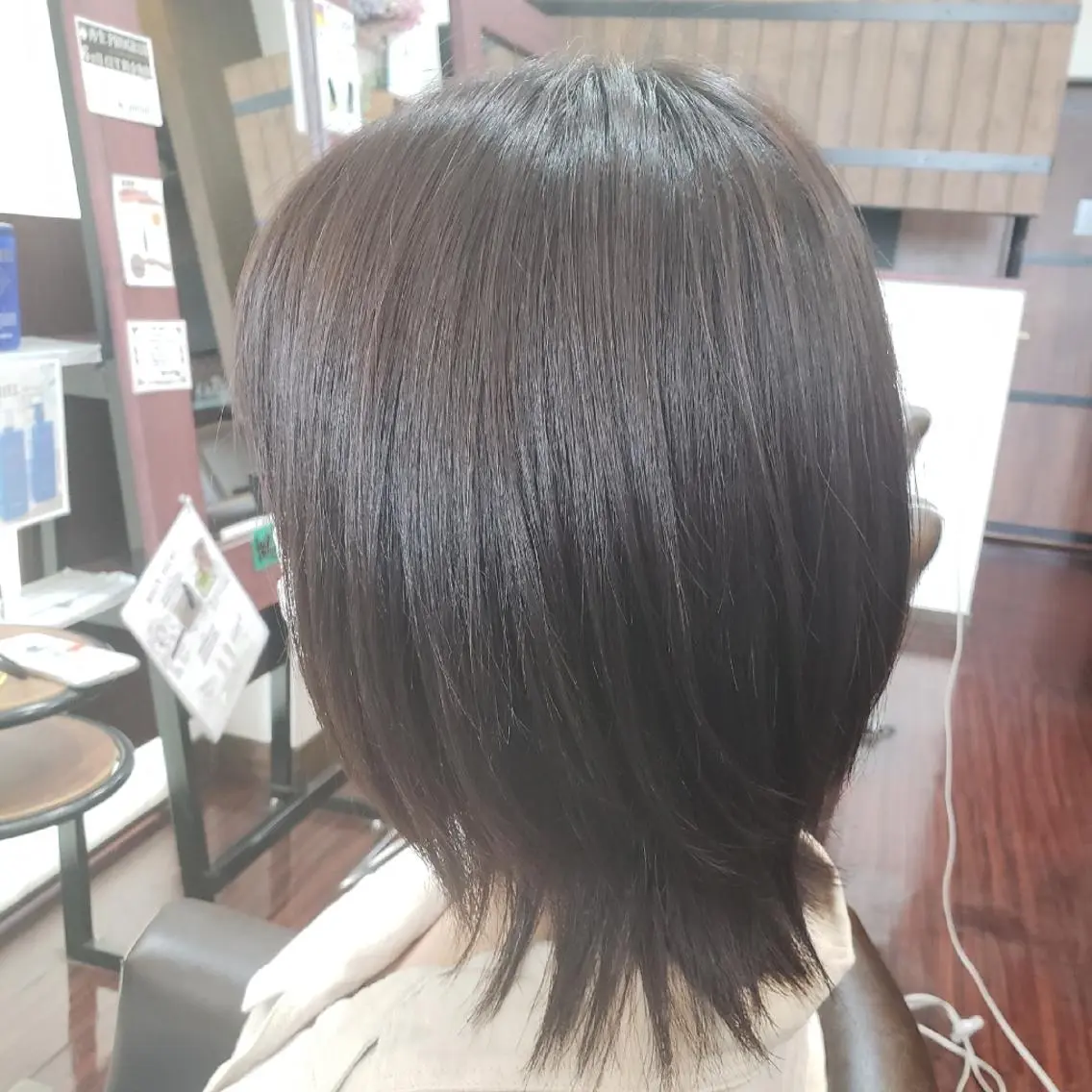 ミディアム カラー ブラウンカラー イルミナカラー レイヤーカット ウルフカット Well‘s黒木🌿 レイヤー💎寒色のヘアスタイル