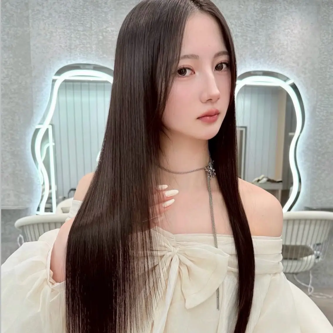 浦和　美髪✨ 縮毛矯正💎ジュエリのヘアスタイル
