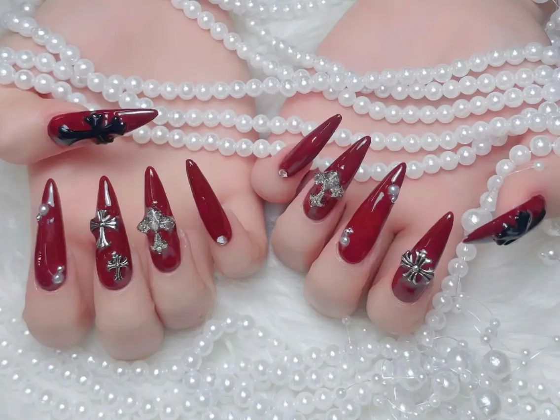 ネイル 長さ出し フットネイル ジェルネイル 韓国ネイル マグネットネイル ハンドネイル Huyn Nail Shinjyukuのネイルデザイン