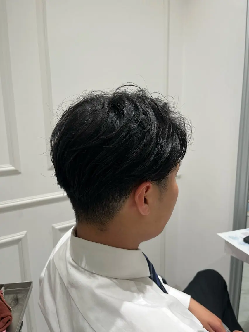 メンズ 刈り上げ 橋本 七海のヘアスタイル