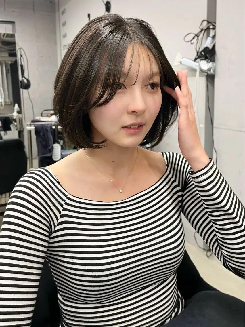 ショート カット ヘアカラー トリートメント 盛れる透けカラー🎀 似合わせ/uiのヘアスタイル
