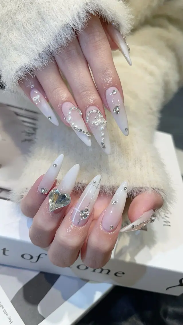 ネイル ハンドネイル SHE Nailのネイルデザイン