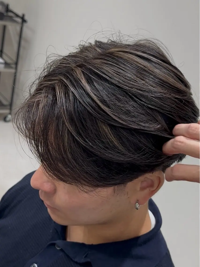 カラー メンズ メンズハイライト ハイライトカラー カット ヘアカラー メンズ縮毛矯正 /町田/木村悠月のヘアスタイル