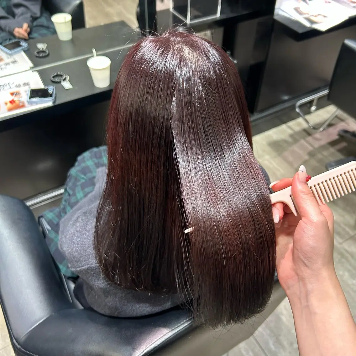 セミロング カット ヘアカラー トリートメント ishizuka toaのヘアスタイル