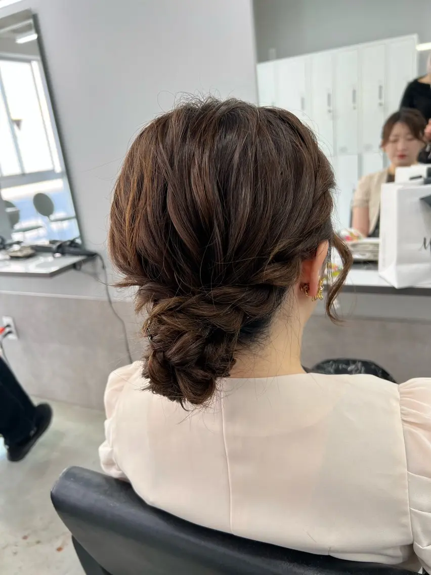 セミロング ヘアセット maya🇰🇷韓国 レイヤー/顔まわりのヘアスタイル
