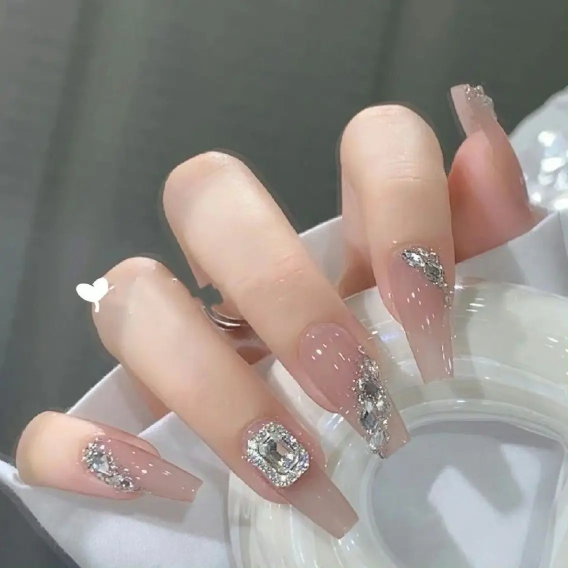 ネイル フットネイル フレンチネイル グラデーション キラキラネイル マグネットネイル Lina nailのネイルデザイン