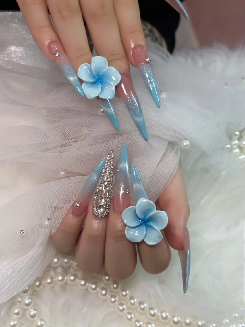 ハンドネイルの写真
