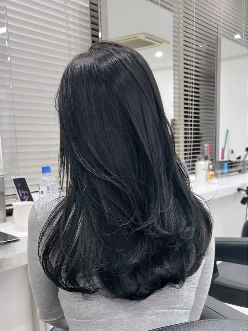 ロング カラー ヘアカラー うる艶ワンホン/ HINANO🩶のヘアスタイル