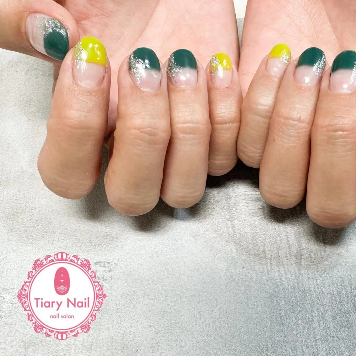 ネイル tiarynail K K🐼のネイルデザイン