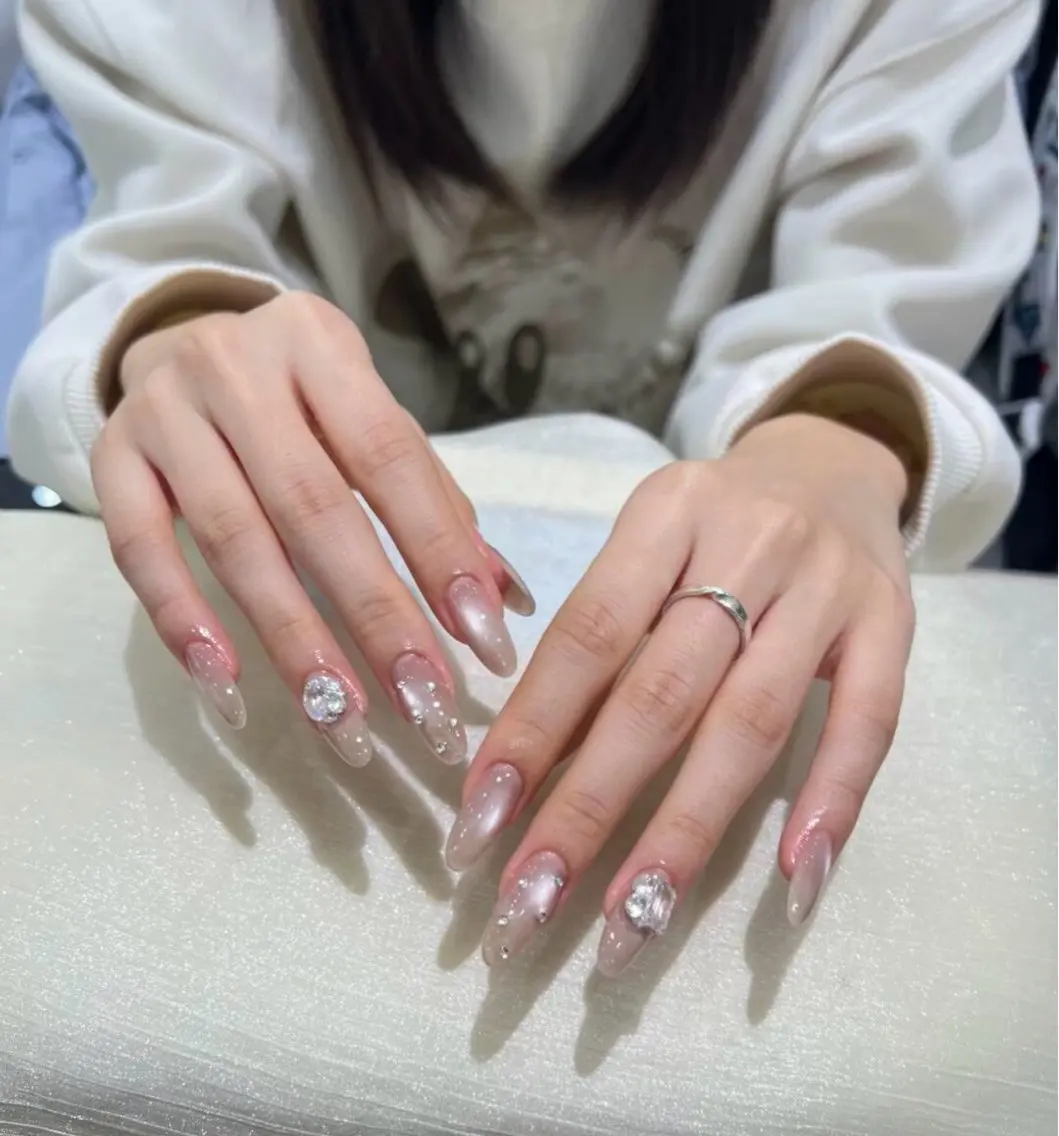ネイル ハンドネイル U.mi Nail Salonのネイルデザイン
