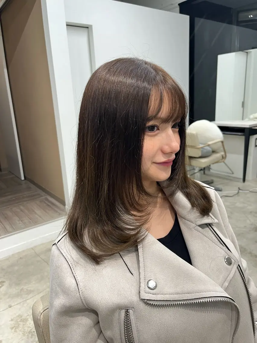 カット　シャンプーブロー付きの写真