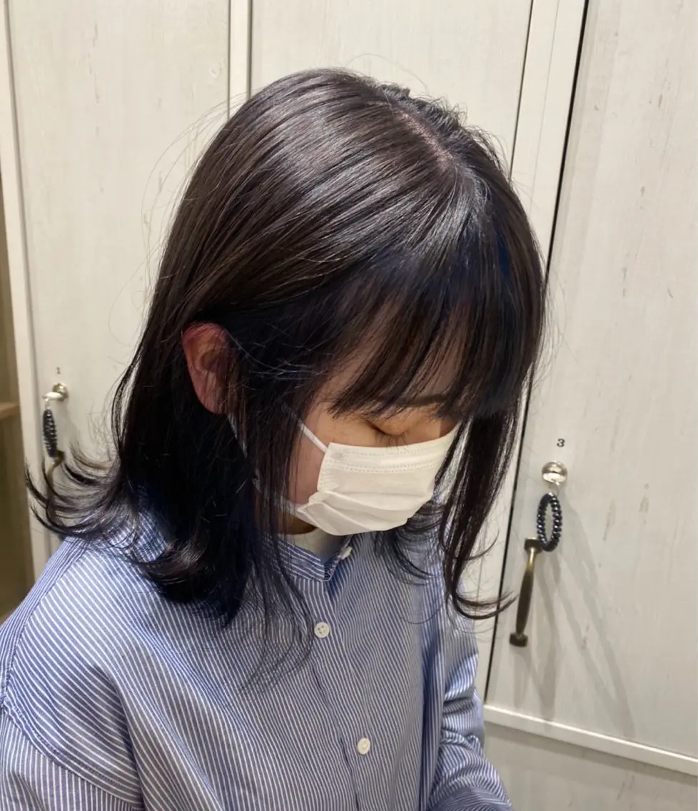 カラー ブルーカラー インナーカラー 太田 千尋のヘアスタイル