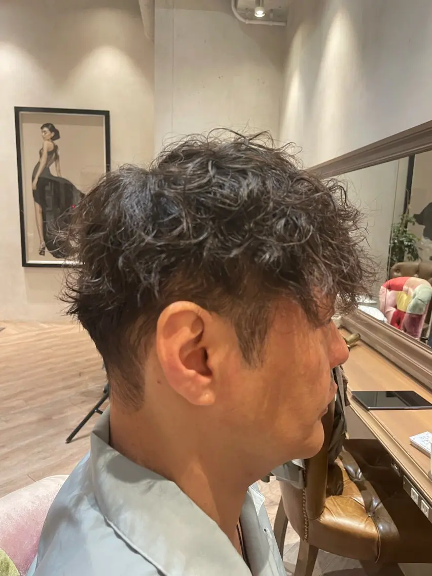メンズ カット パーマ 森 泉琴のヘアスタイル