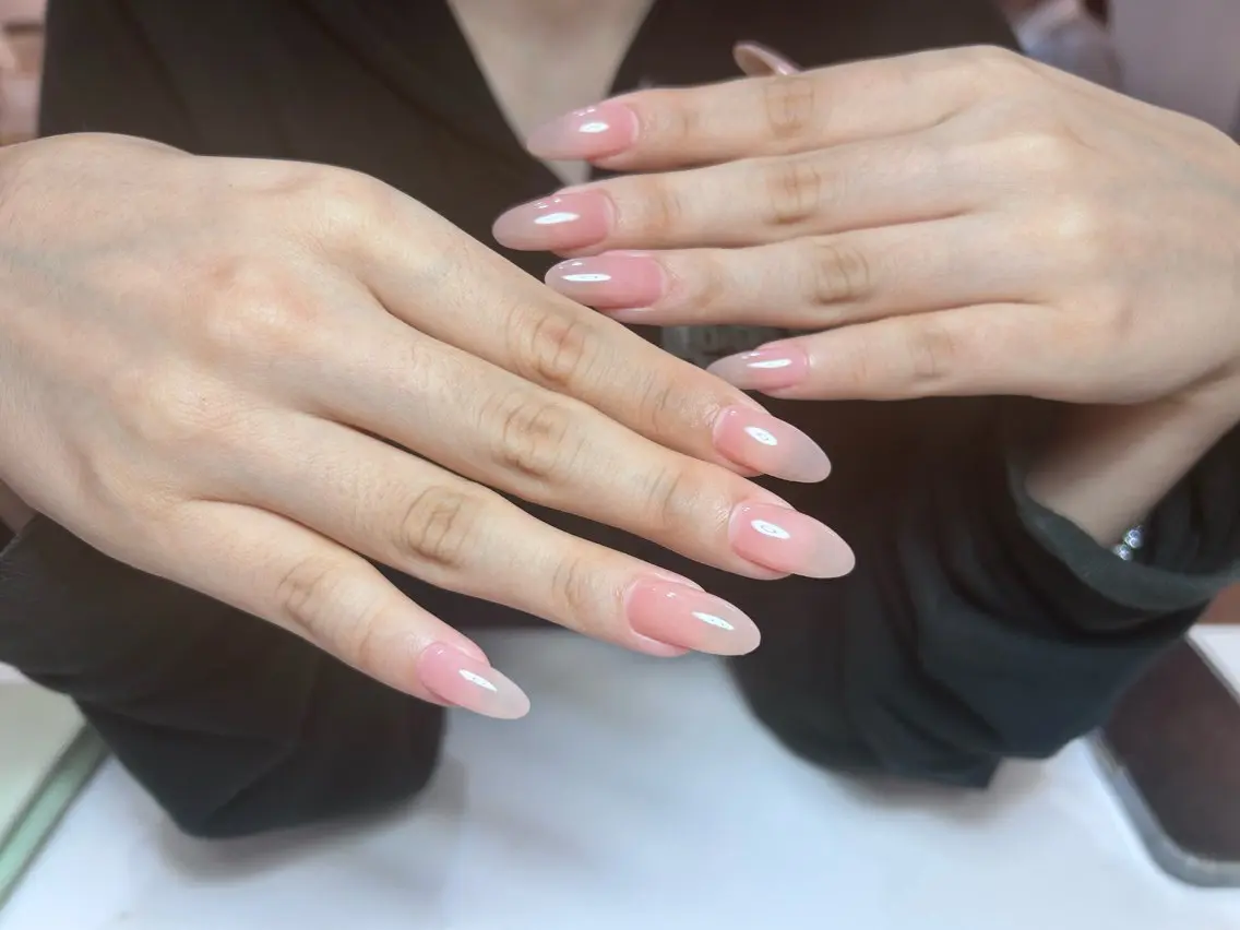 ネイル ハンドネイル 楊 蓉のネイルデザイン