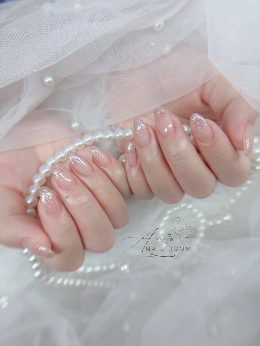 ネイル グラデーション ラメ(グリッター) ラメグラデーション Aura Nail Roomのネイルデザイン