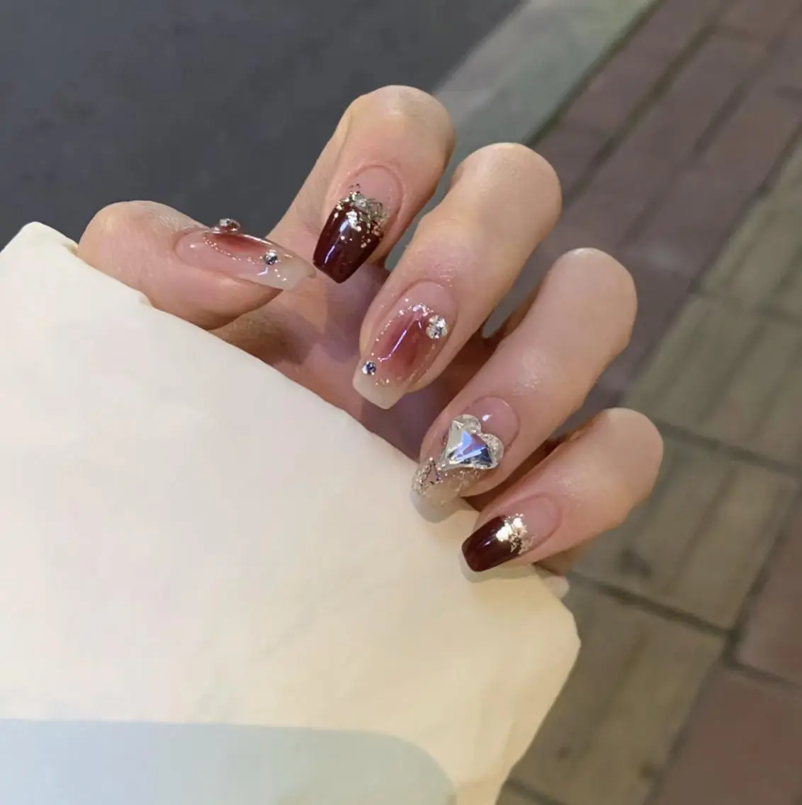 ネイル ハンドネイル エリ🫧 nail池袋東口のネイルデザイン