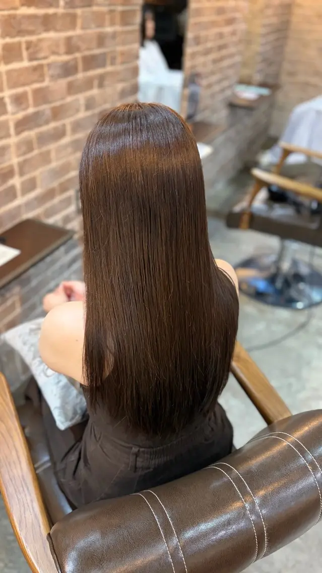 セミロング カット ヘアカラー トリートメント ACRO Hirokiのヘアスタイル