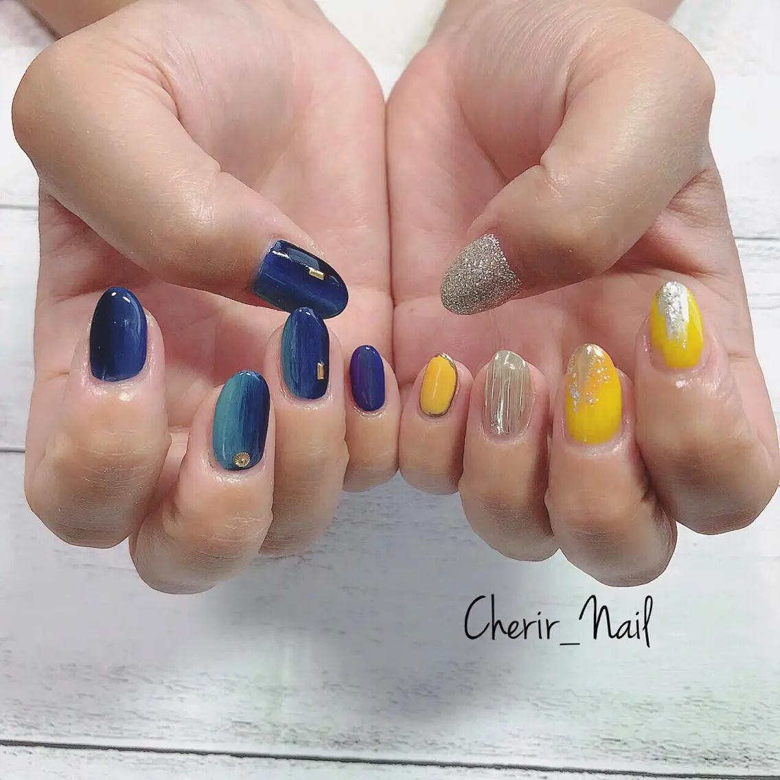 ネイル アートネイル オーロラネイル ラメ(グリッター) ロングネイル ピンク ハンドネイル Cherirnail kaoriのネイルデザイン