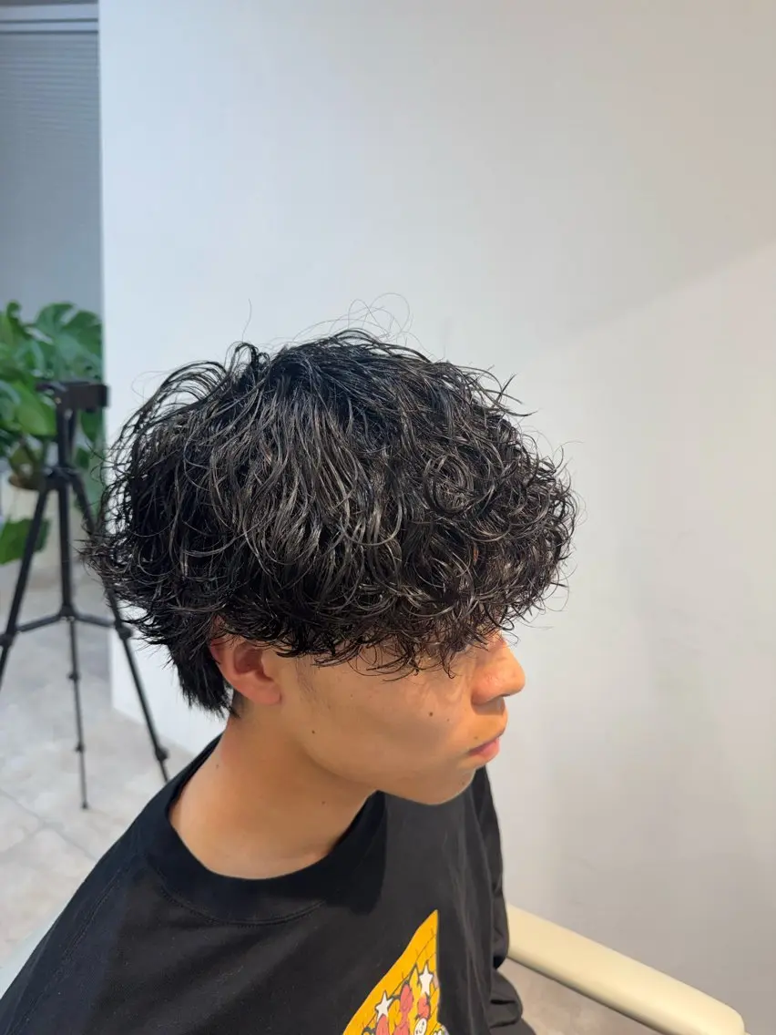 パーマ メンズ メンズパーマ 波巻きパーマ 林 翔空のヘアスタイル