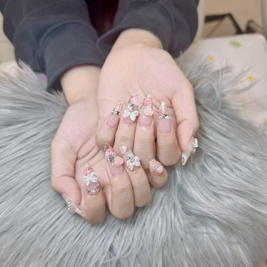 ネイル ハンドネイル ハンドケア Anh Nail 歌舞伎町のネイルデザイン
