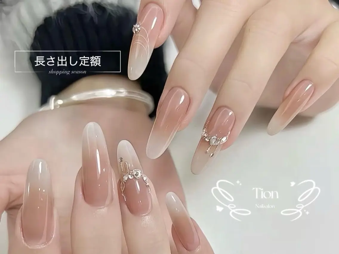ネイル チークネイル 長さ出し フットネイル フレンチネイル ジェルネイル Nailsalon Tion 川崎店のネイルデザイン