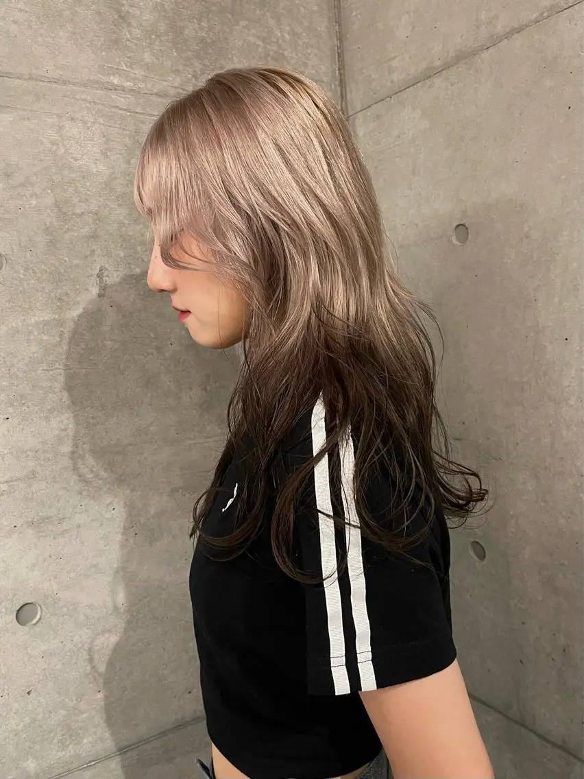 デザインカラー（ブリーチ1回込）の写真