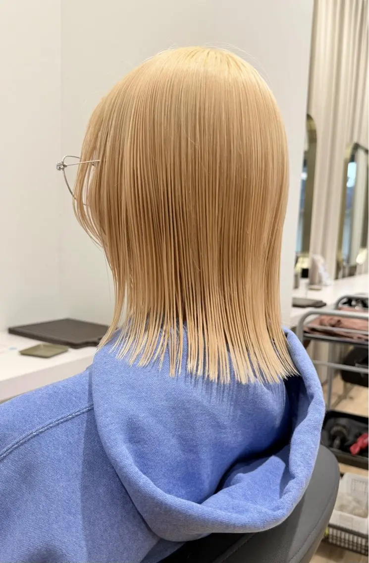 ミディアム 🌈モテ色 村上のぶきのヘアスタイル