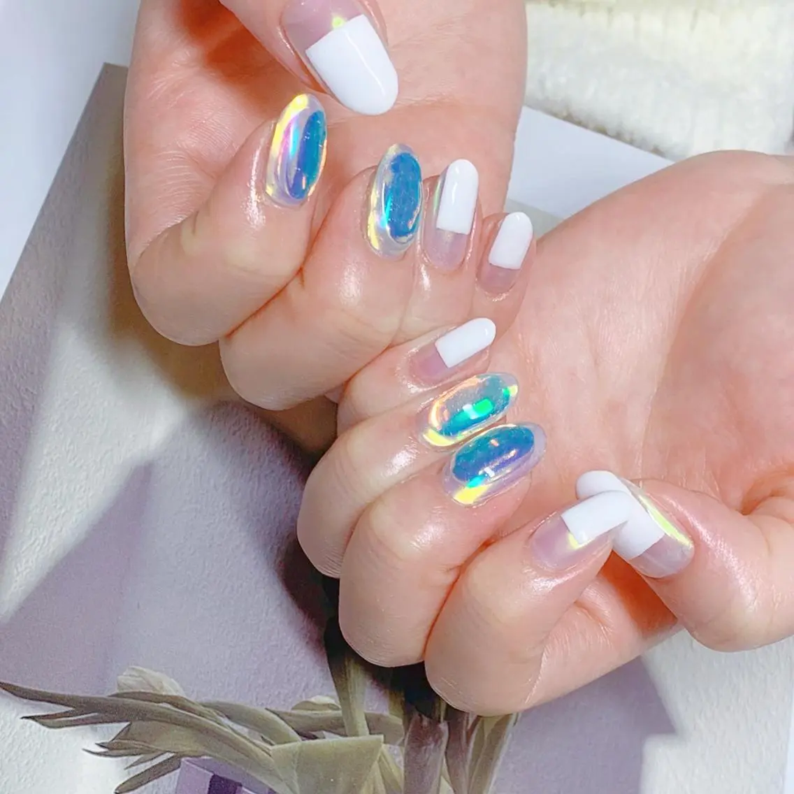 ネイル オーロラネイル フットネイル フレンチネイル ジェルネイル 韓国ネイル ハンドネイル ハンドケア 【ENサロン】 Rei💜Nailのネイルデザイン