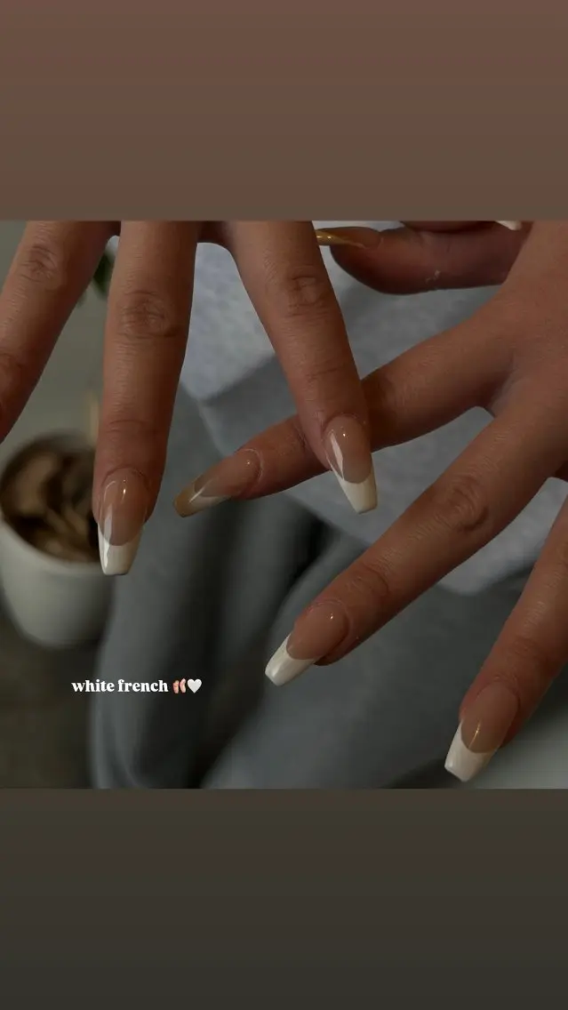 ネイル フレンチネイル ホワイト nailsalon mimiのネイルデザイン