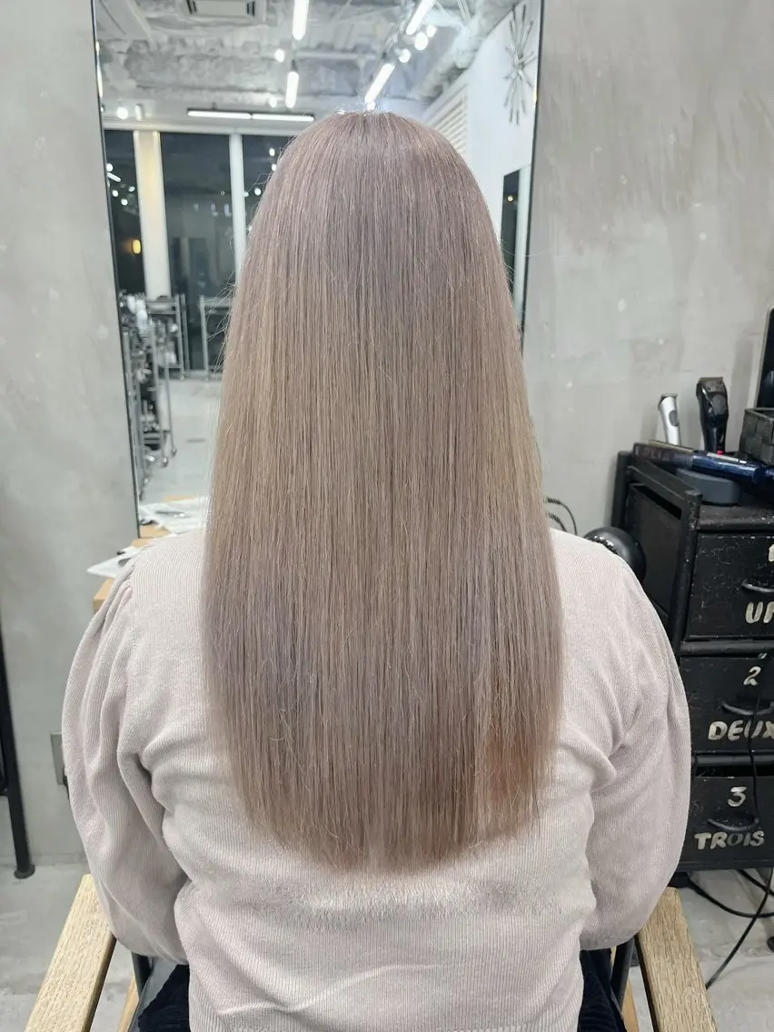 ロング カラー ヘアアレンジ ベージュカラー ホワイトベージュ 🫧透明感カラー/ ナルハ🫧のヘアスタイル