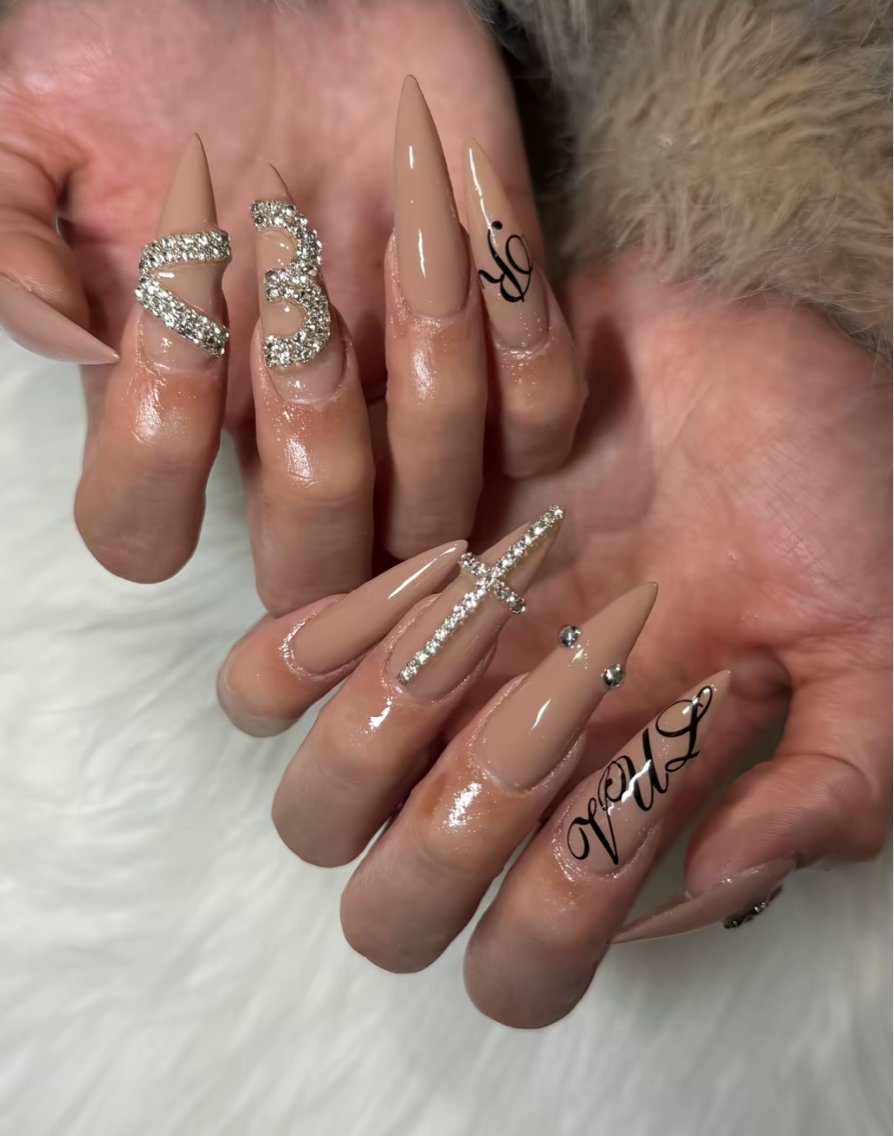 ネイル NiJi Nailsのネイルデザイン