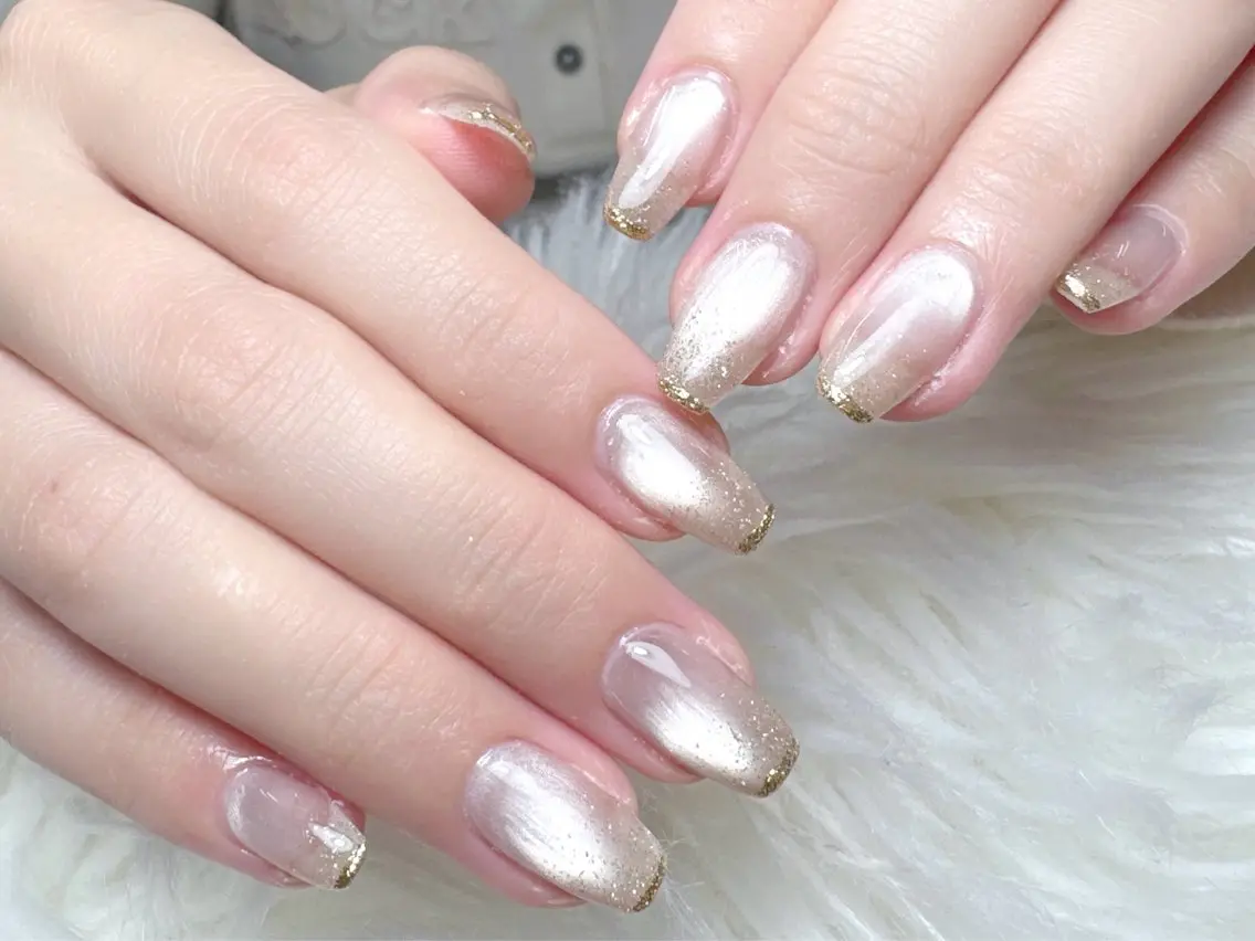 ネイル フレンチネイル 韓国ネイル マグネットネイル ニュアンスネイル オフィスネイル ハンドネイル ハンドケア Hara Nail 【持ち込みOK】のネイルデザイン