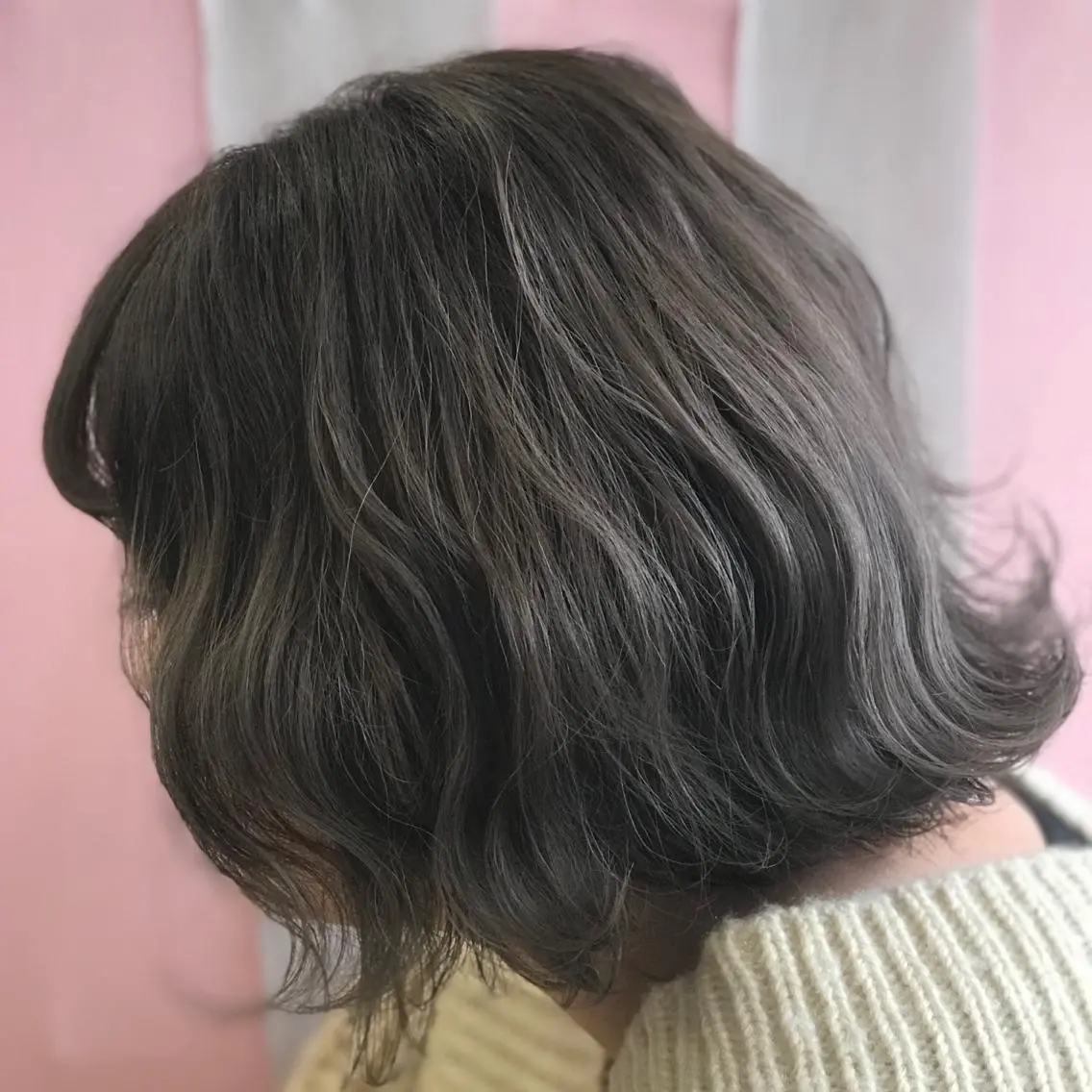 ミディアム カラー 岩谷/ブリーチ 🪽透明感カラーのヘアスタイル
