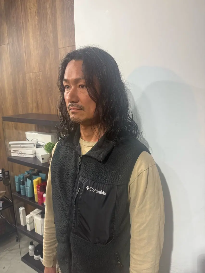 メンズ カット パーマ 篠田 舞のヘアスタイル