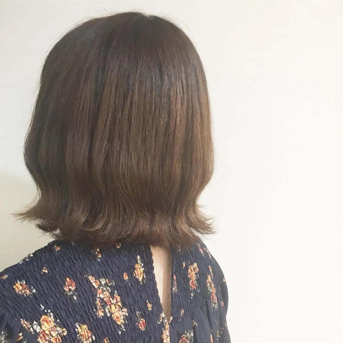 ミディアム カラー ヘアアレンジ 白浜 サキのヘアスタイル