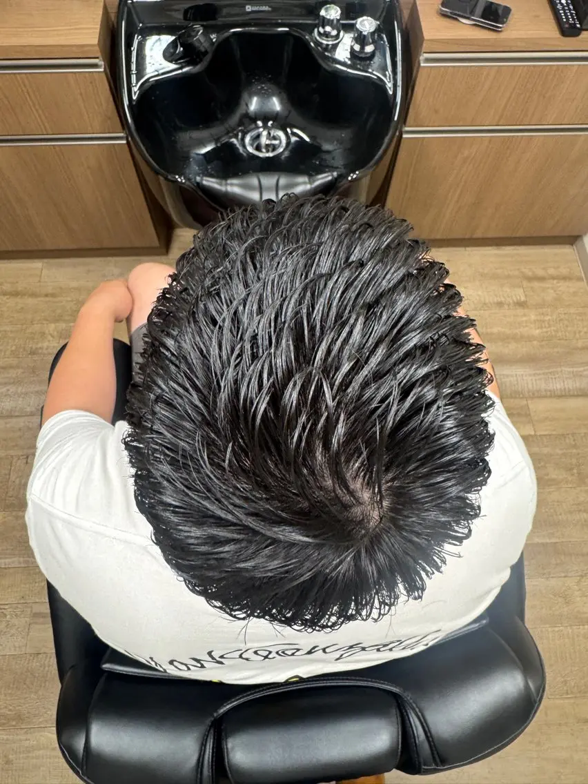 パーマ 清水 涼矢のヘアスタイル