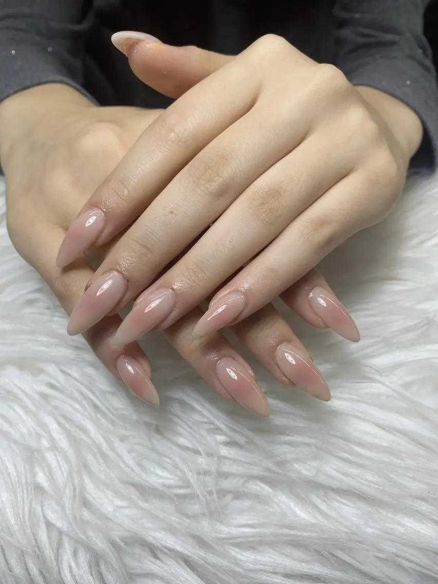 ネイル ラメ(グリッター) 赤色 シルバー その他(ネイル) BT HEAVEN nailのネイルデザイン
