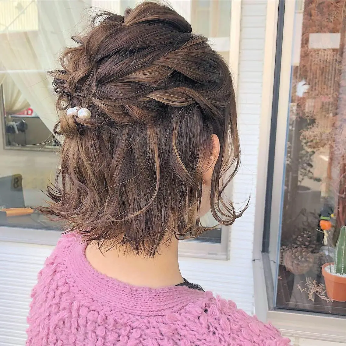 ショート カラー ヘアアレンジ ilo レイナのヘアスタイル
